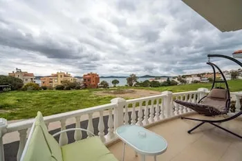 Cunda Ada Kızı Otel