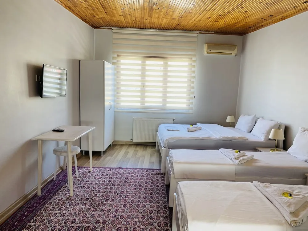 Family Dört Kişilik Oda