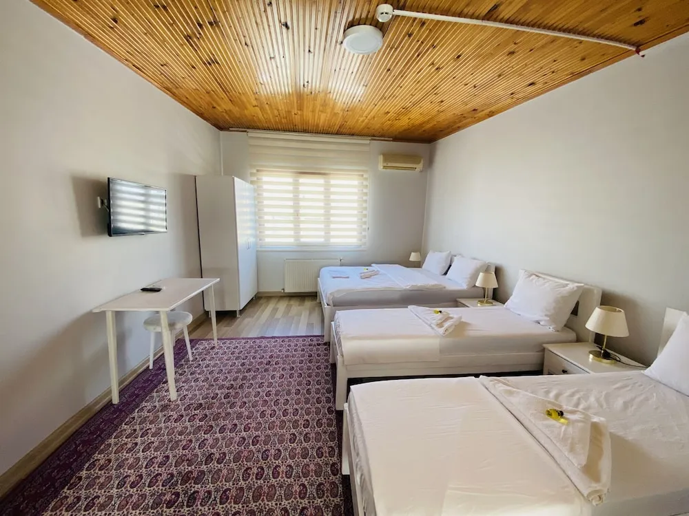 Family Dört Kişilik Oda