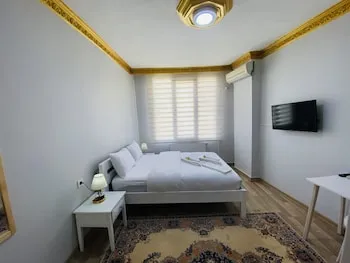 Stylish Hotel Old City