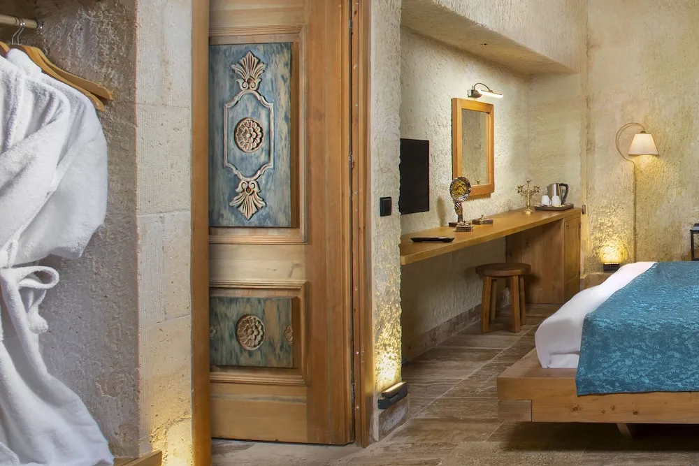 Family Oda, 2 Büyük (Queen) Boy Yatak