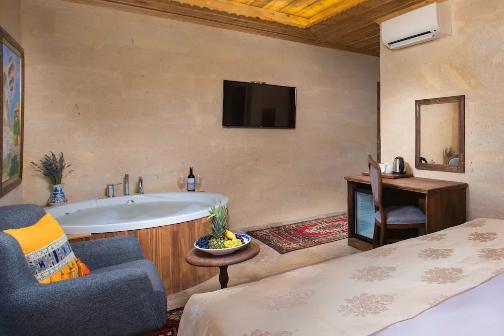 Deluxe Stone Room with Jacuzzi and Balcony