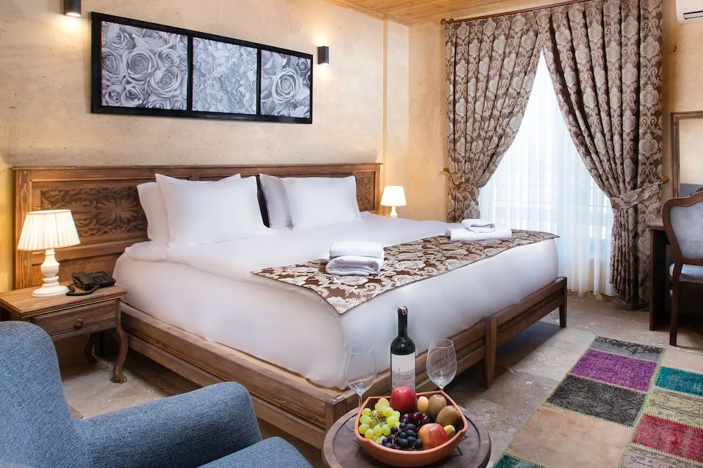 Superior Stone Room with Jacuzzi