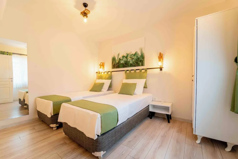 Deluxe Stüdyo Süit, 1 Yatak Odası, Bahçe Manzaralı