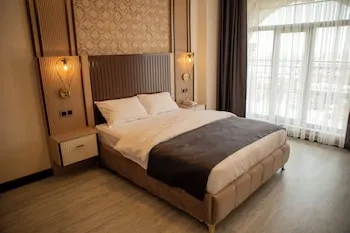 Hotel Eden's