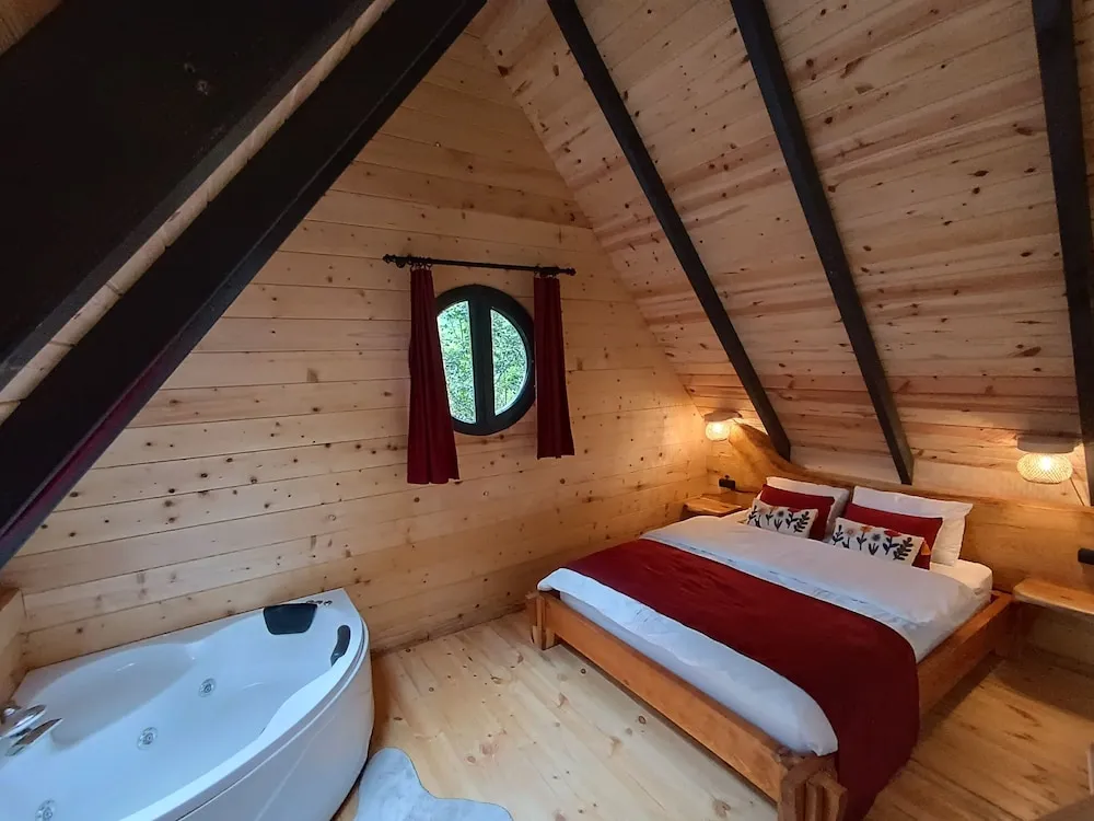 Deluxe Bungalov