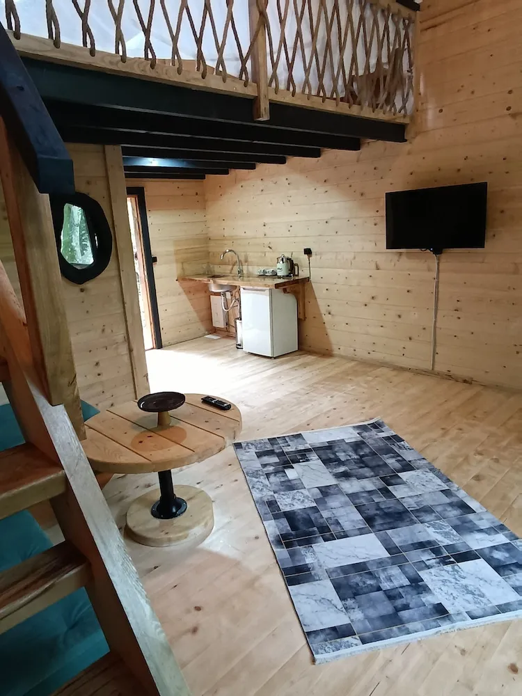 Deluxe Bungalov
