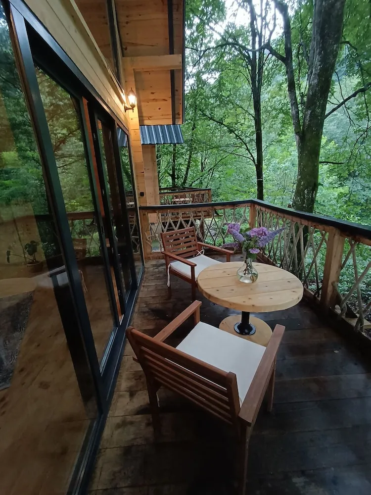 Deluxe Bungalov
