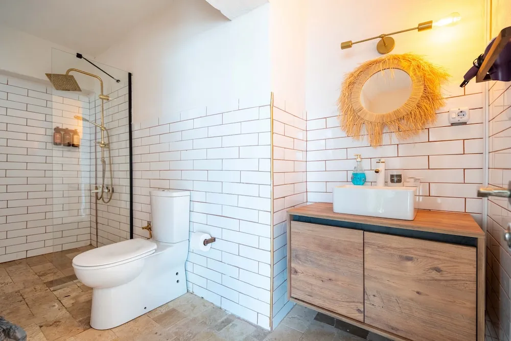 Deluxe Tek Büyük Yataklı Oda, Balkon, Deniz Manzaralı