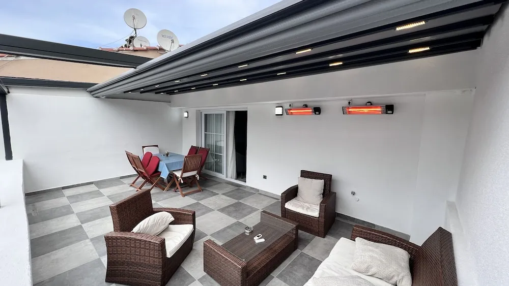 Comfort Çatı Katı Süiti (Penthouse)