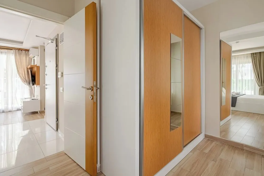 Standard Apart Daire, 1 Yatak Odası, Bahçe Manzaralı, Zemin Kat