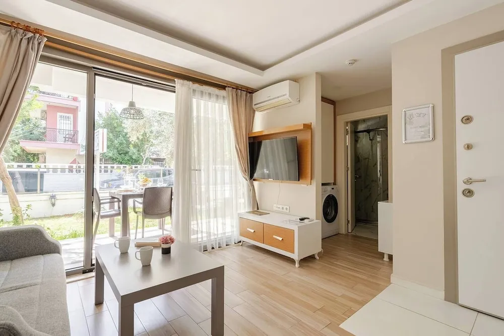 Standard Apart Daire, 1 Yatak Odası, Bahçe Manzaralı, Zemin Kat