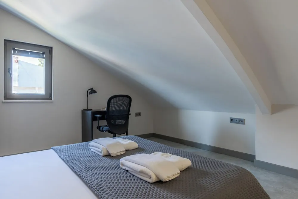 Economy Tek Büyük Yataklı Oda