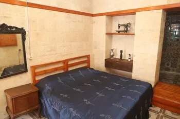 Lütfü Bey Konağı