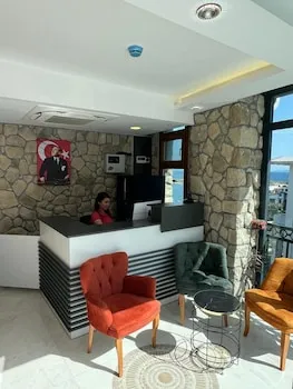 Akvaryum Butik Otel Karaburun