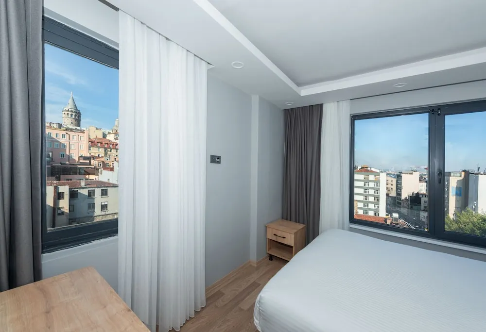 Suite with City View