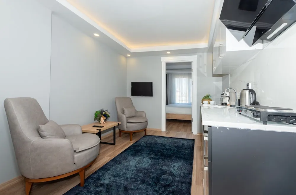 Suite with City View