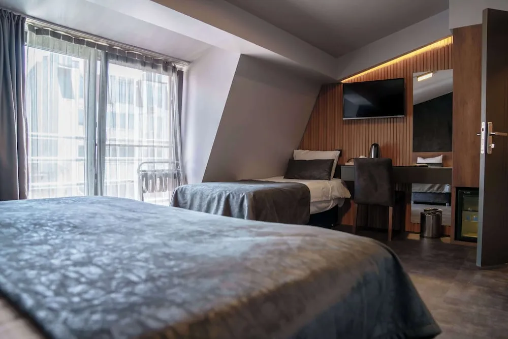 Triple Superior Room