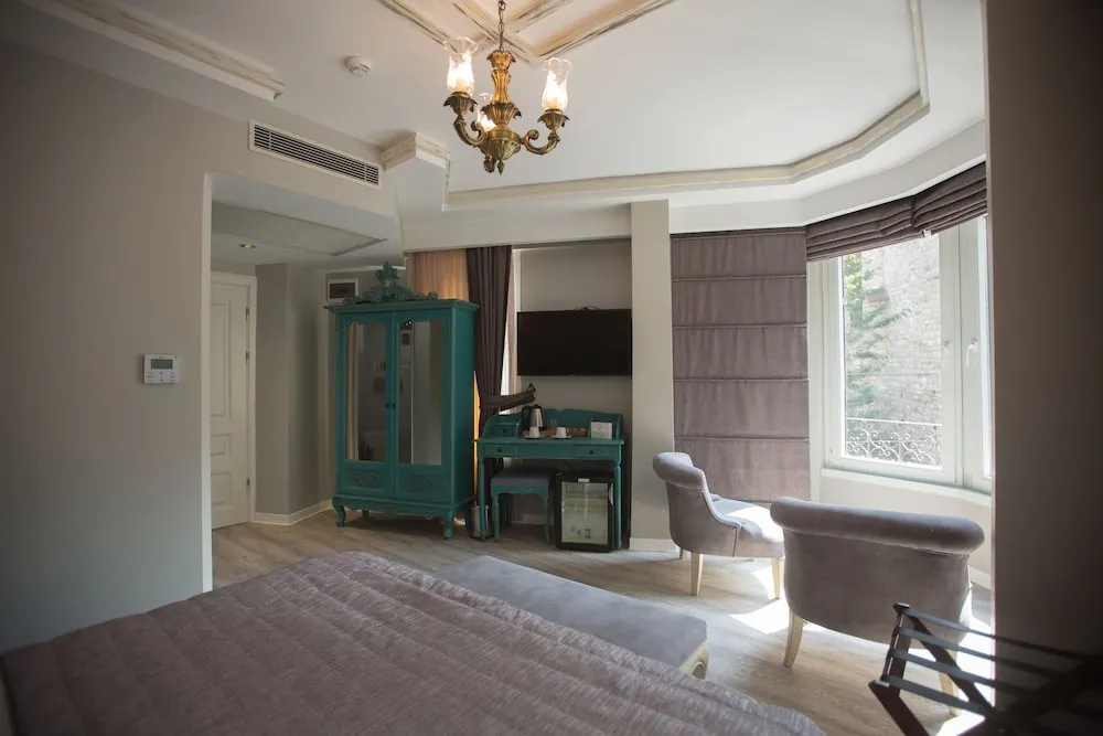 Deluxe Oda, 1 En Büyük (King) Boy Yatak, Şehir Manzaralı