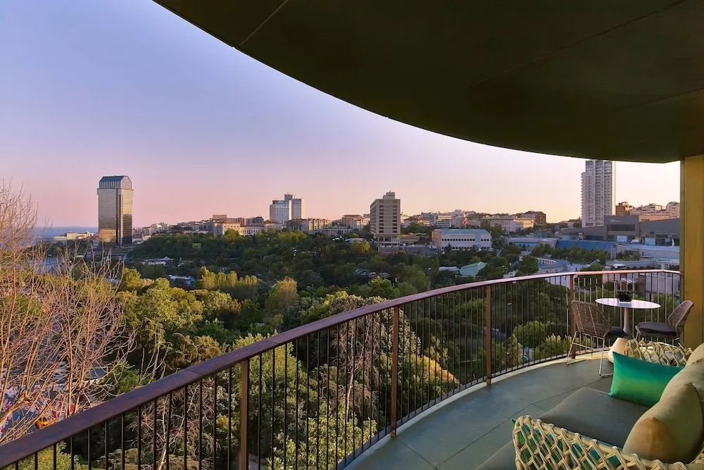 Süit, 1 Yatak Odası, Sigara İçilmez, Park Manzaralı (Balcony)