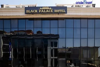 Black Palace Hotel
