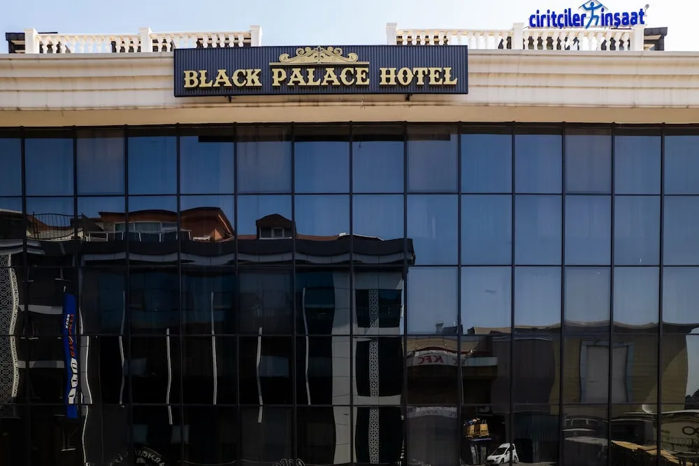 Black Palace Hotel