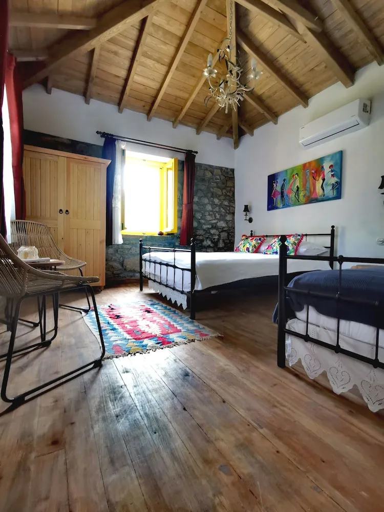 Design Üç Kişilik Oda