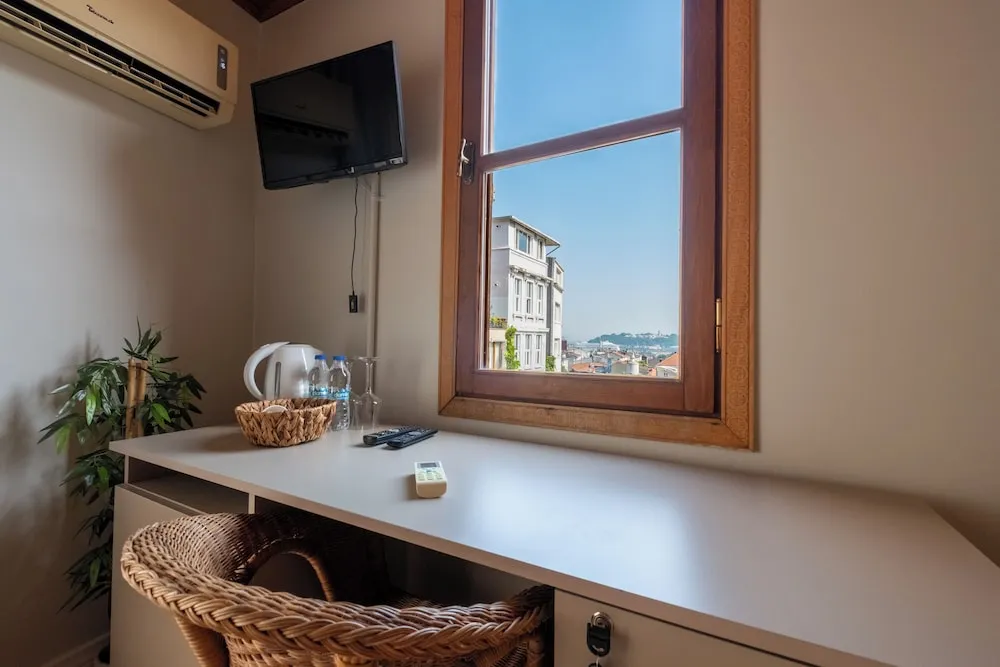 Standard Oda, Şehir Manzaralı