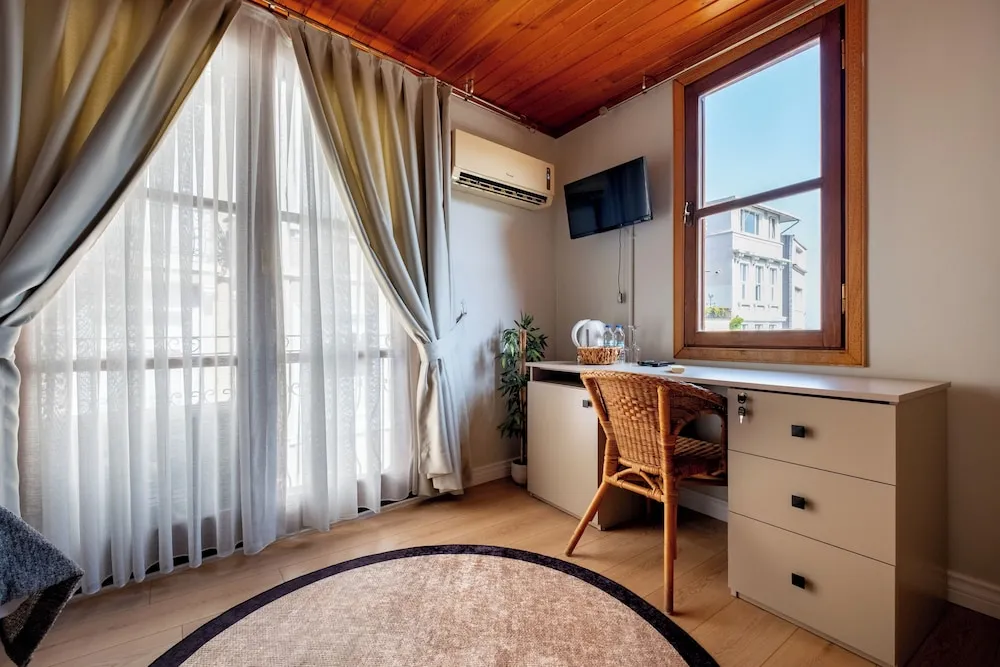 Standard Oda, Şehir Manzaralı