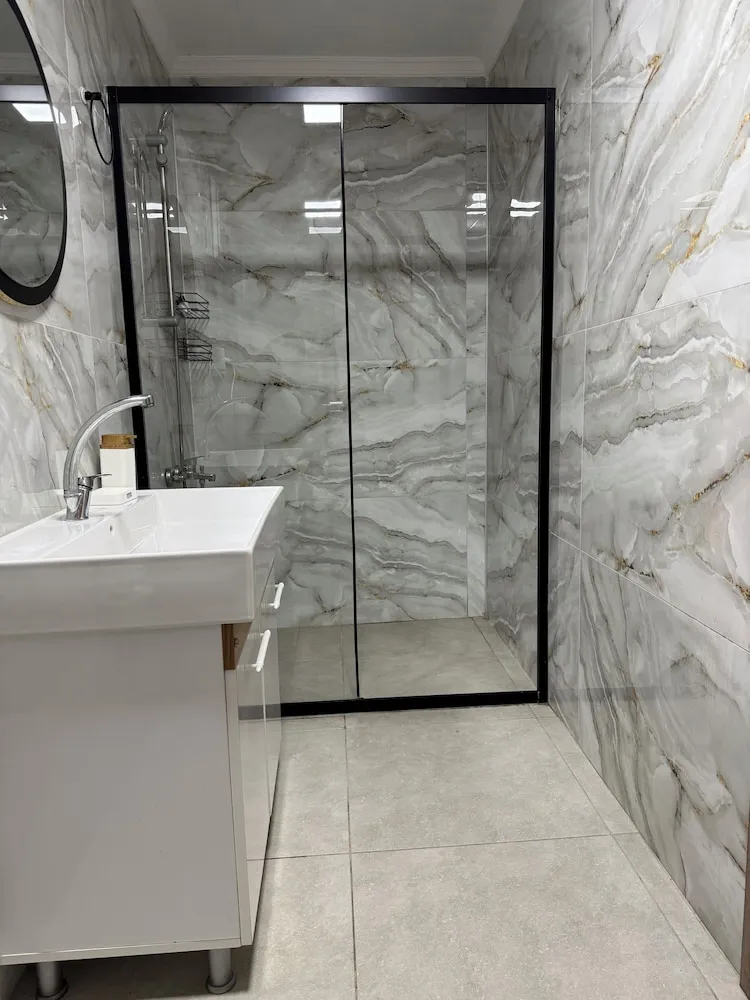 103 - Deluxe Jakuzili Somineli Bahce Manzarali