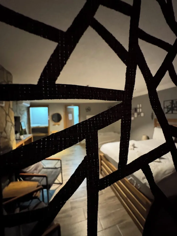 103 - Deluxe Jakuzili Somineli Bahce Manzarali