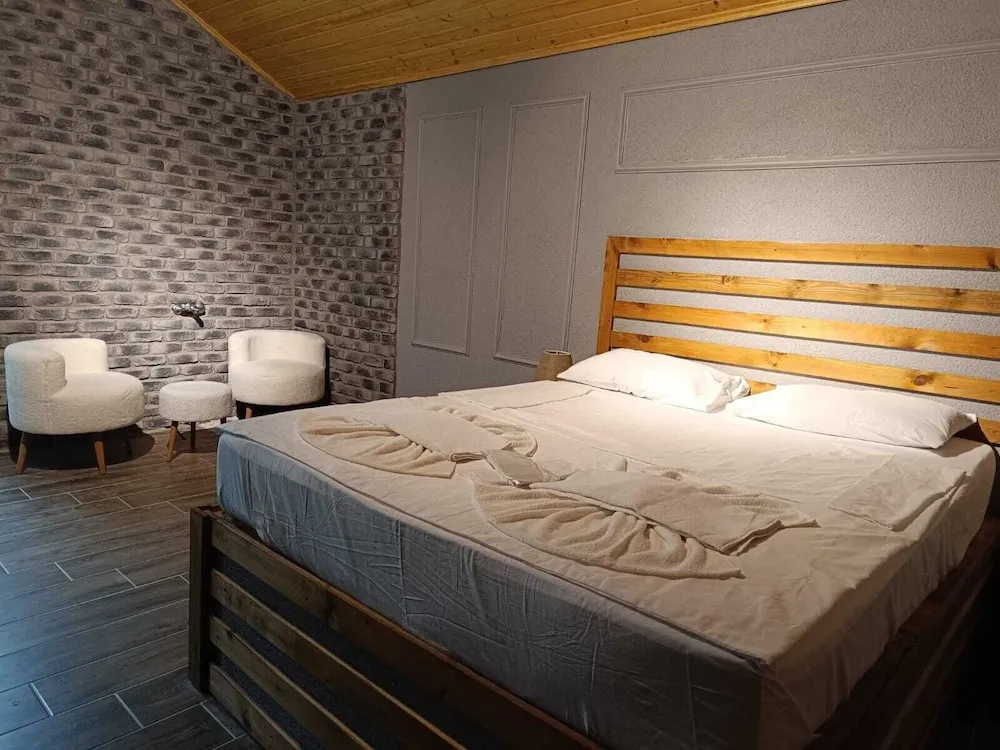 203 - Deluxe Somineli Balkon Dag Manzarali