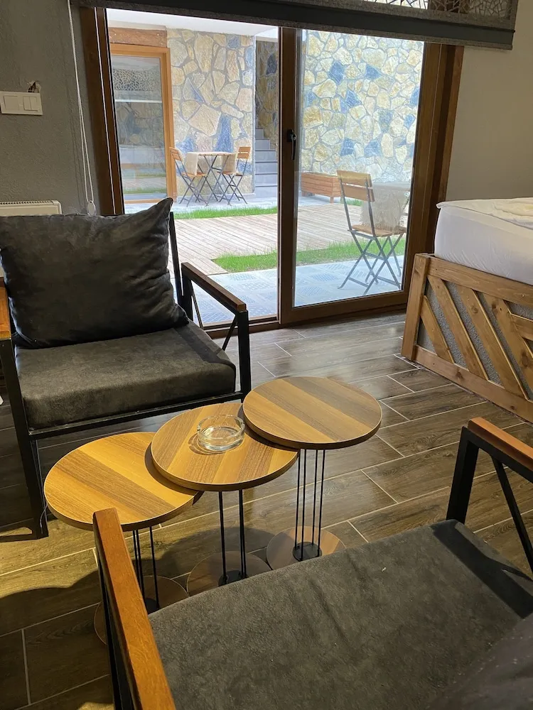 101 - Deluxe Jakuzili Somineli Bahce Manzarali