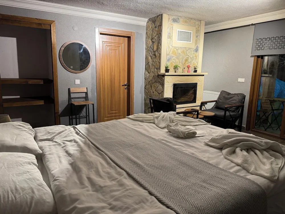 101 - Deluxe Jakuzili Somineli Bahce Manzarali