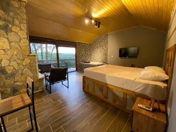 Taş Mahall Luxury Hotel