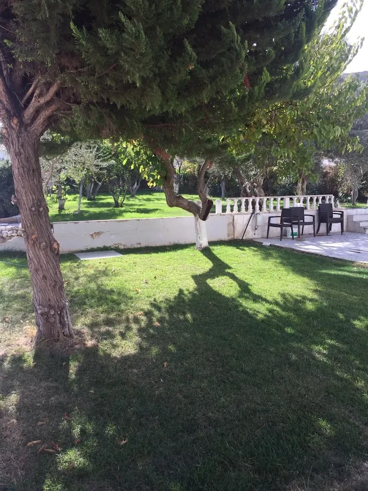 Comfort Apart Daire, 2 Yatak Odası, Sigara İçilmez, Bahçe Manzaralı