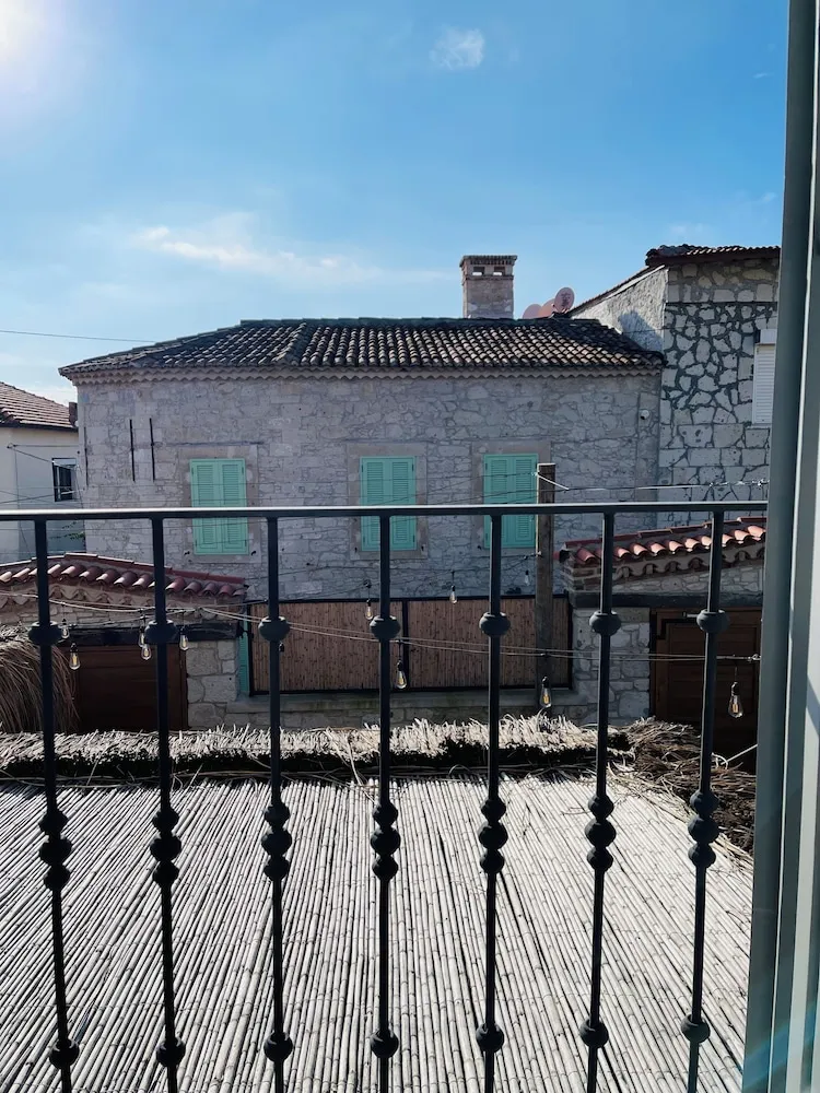 Exclusive Dört Kişilik Oda, 1 Yatak Odası, Küvet, Havuz Manzaralı
