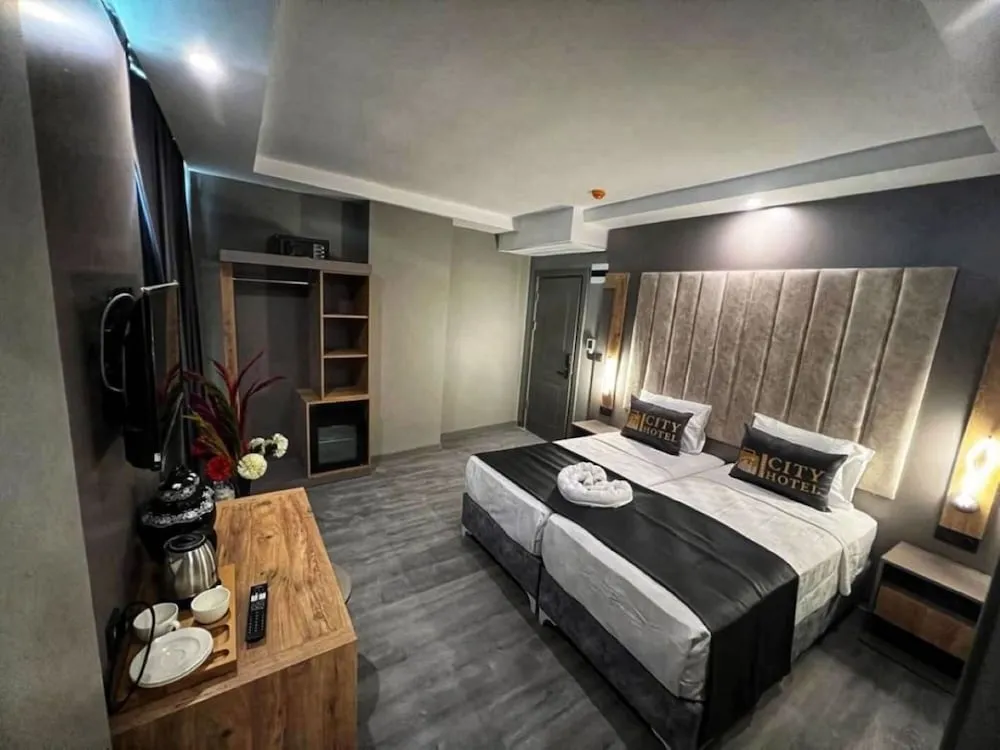 Deluxe Tek Büyük Yataklı Oda