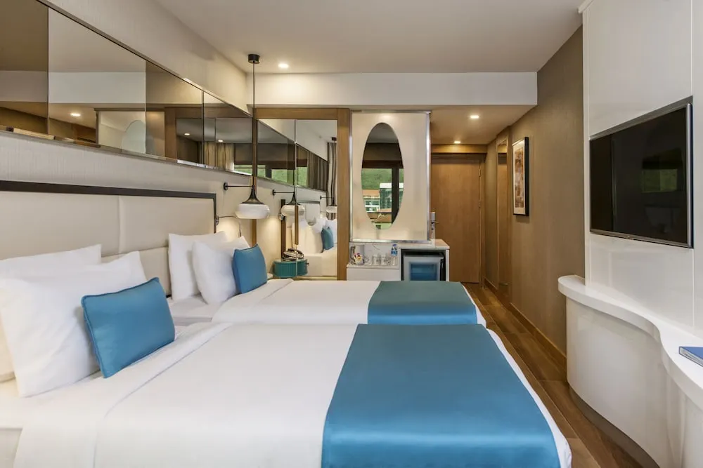 Superior Room with 2 Single Beds