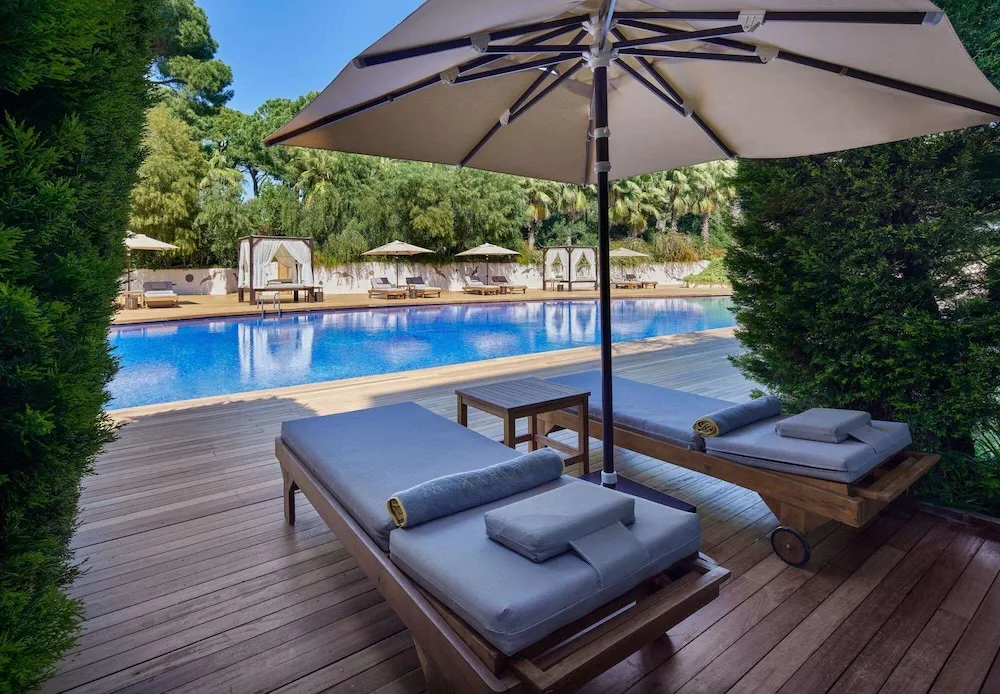 Terrace Lagoon Family Suite Quad