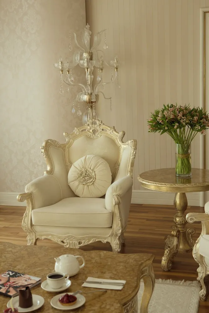 King Suite