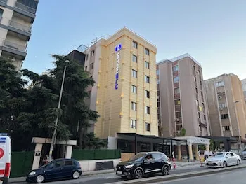 İstanblu Hotel Ataşehir