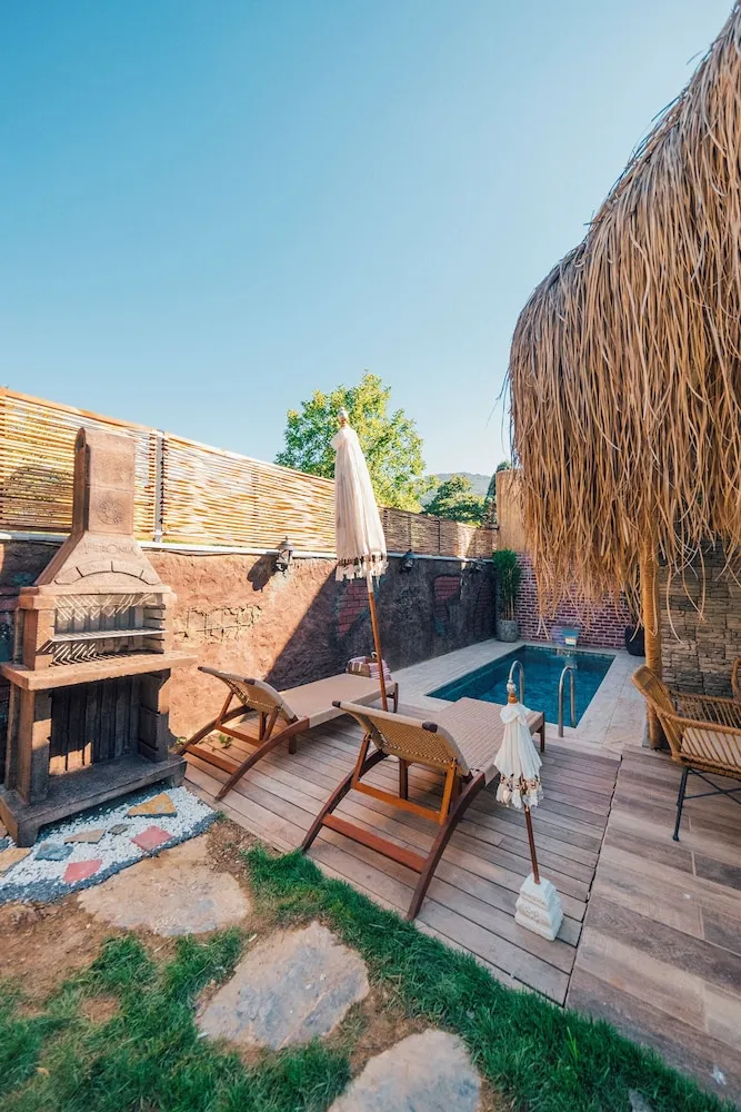 Superior Villa, 1 Yatak Odası, Kişiye Özel Havuzlu, Bahçe Manzaralı