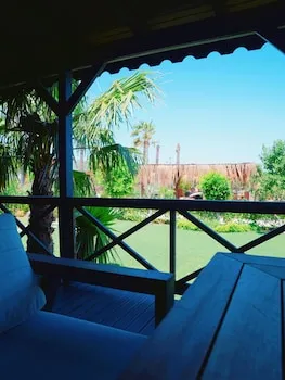 Flu Alaçatı Tiny House Otel