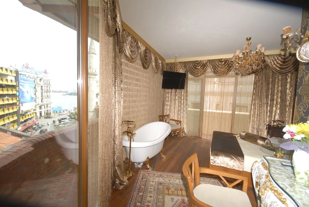 King Room