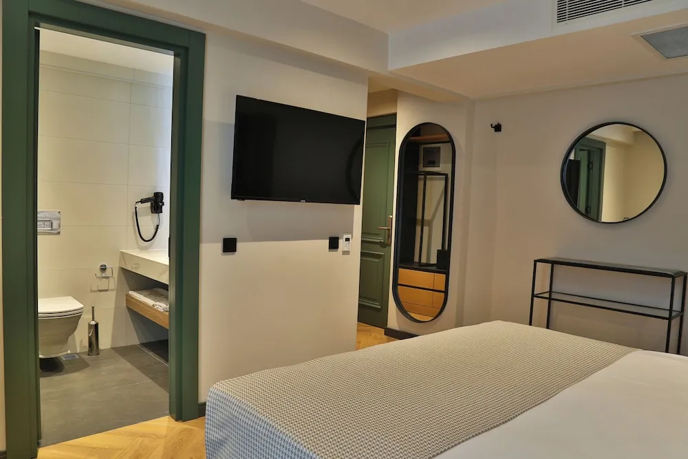 Comfort Oda, 1 En Büyük (King) Boy Yatak, Şehir Manzaralı