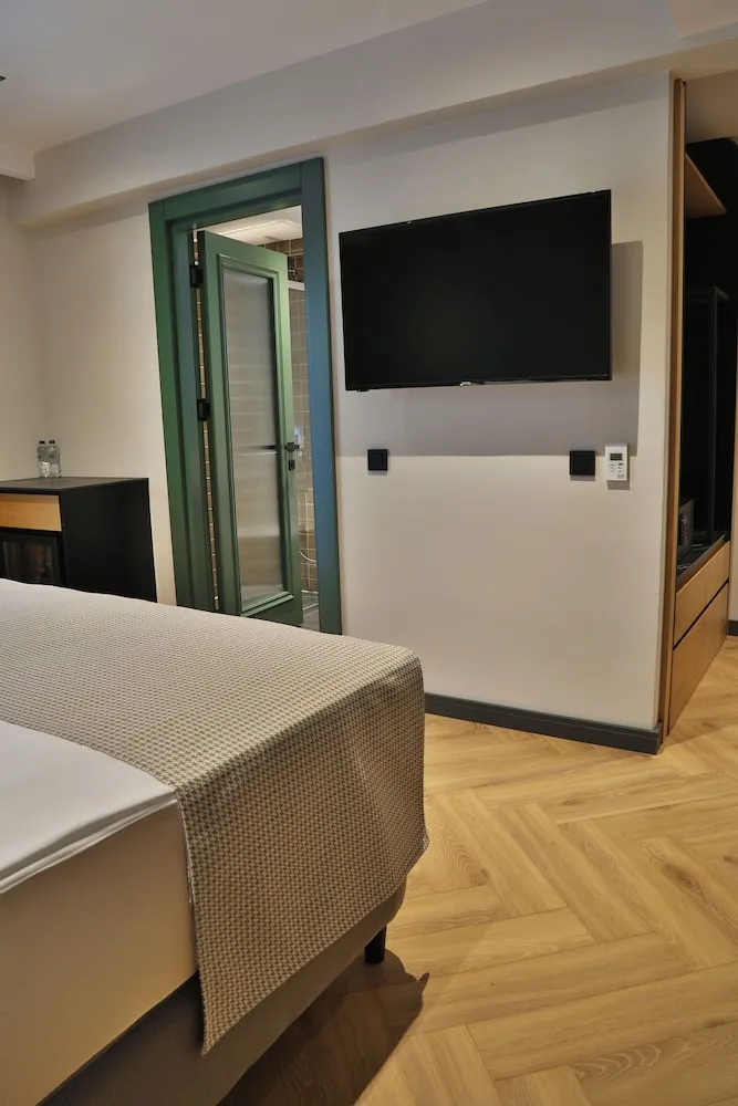 Comfort Oda, 1 En Büyük (King) Boy Yatak, Şehir Manzaralı