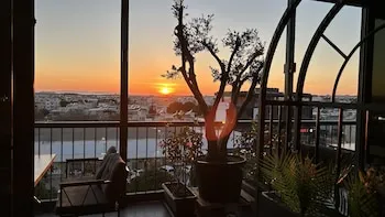 01 Nova Otel
