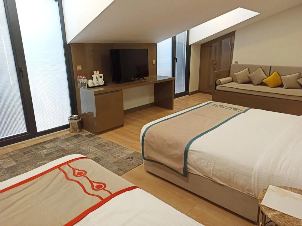 Basic Dört Kişilik Oda, Balkon