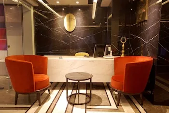 Peyk Hotel